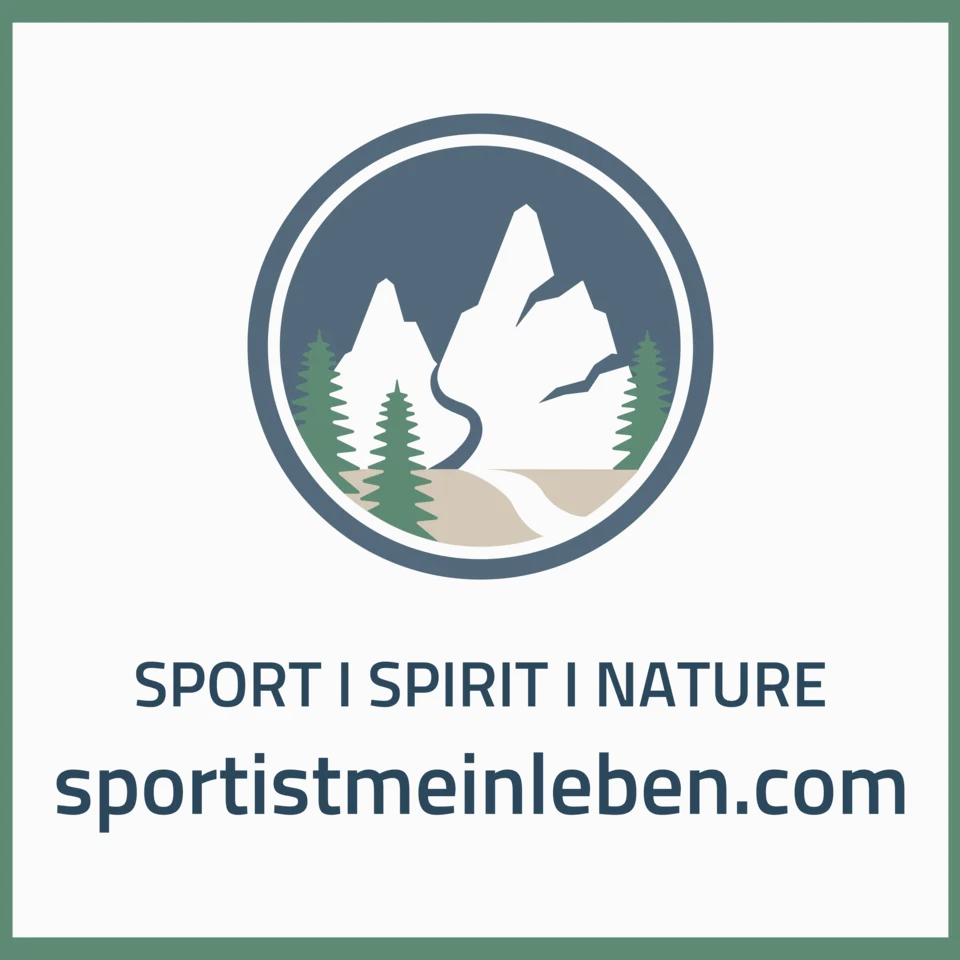Natur-Logo mit Bergen Bäumen und Pfad